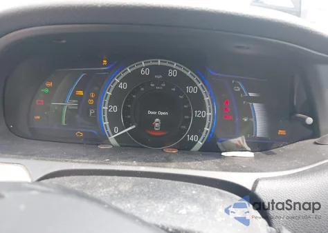 2014 Honda Accord Plug-In Hybrid из США, поврежденный, VIN JHMCR5F7XEC000581